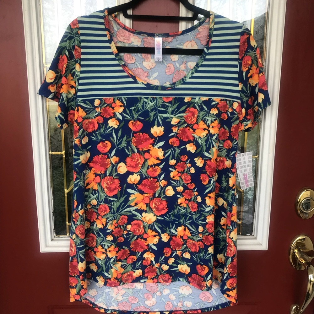 Medium Lularoe ClassicT Floral Stripes NWT